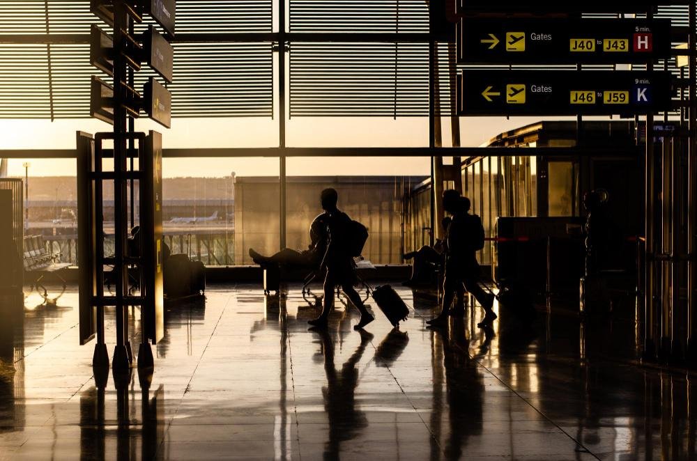 abu dhabi airport image