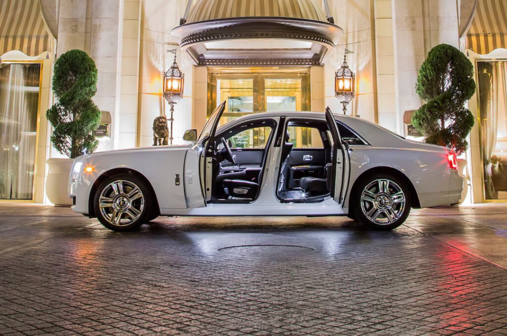 rolls royce for limousine service service in abu dhabi