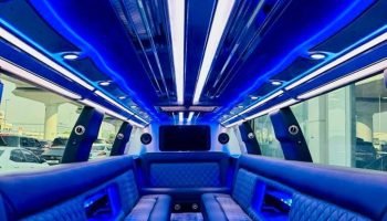 Chevrolet Suburban Kohinoor blue interior