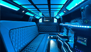 Super Chrysler Limousine Blue interior