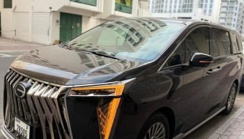 gac m8 with chauffeur in dubai