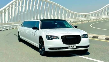Super Chrysler Limousine chauffeur service dubai